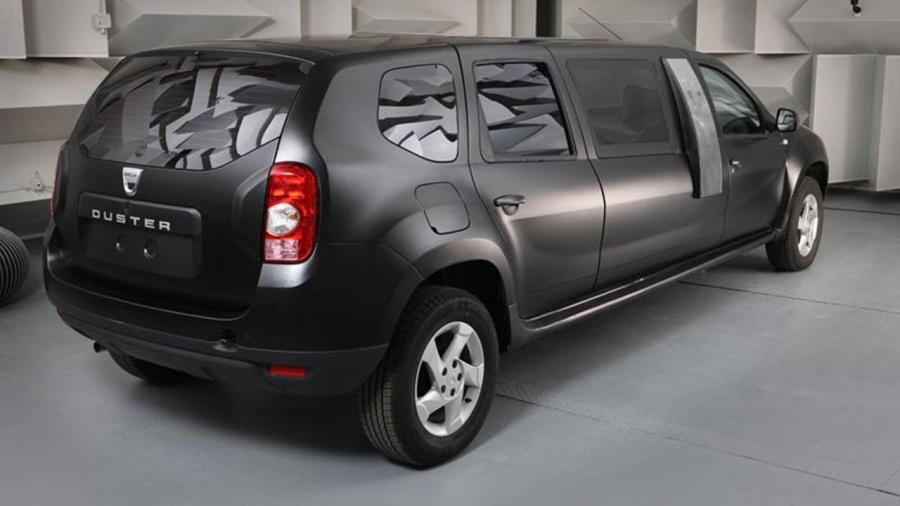  Dacia Duster Limousine 2012 года  (фото 2 из 6)